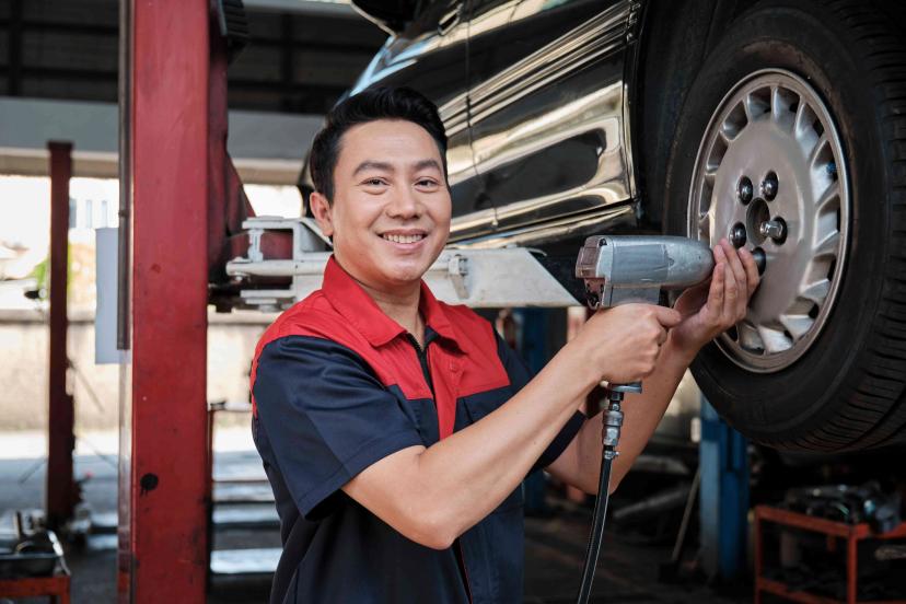 bengkel mobil surabaya