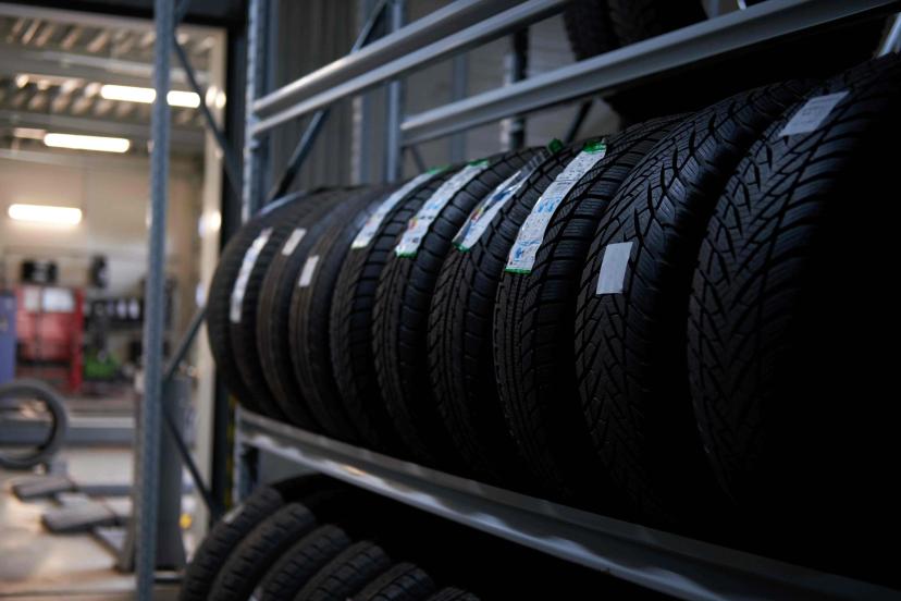 harga ban mobil ring 14 bridgestone​