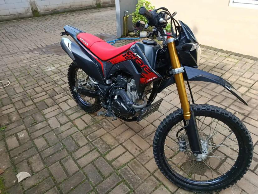 Harga CRF 150 Bekas Berdasarkan Tahun dan Tipe