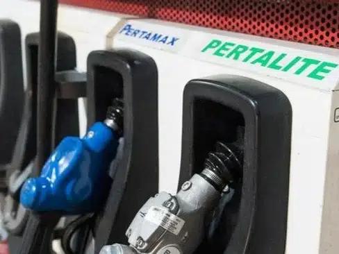 perbedaan pertamax dan pertalite