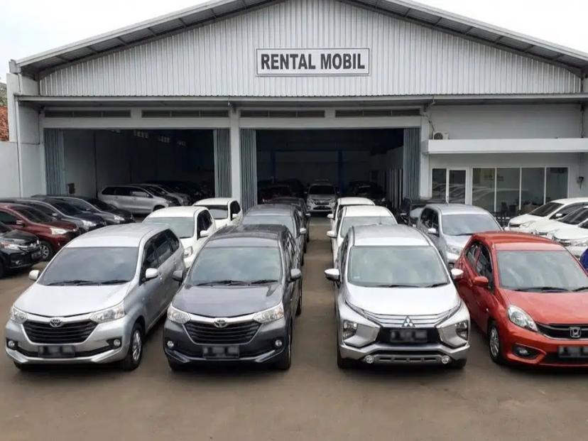 Cari Rental Mobil Terdekat? Temukan Sewa Mobil Lepas Kunci atau dengan Sopir dengan Mudah