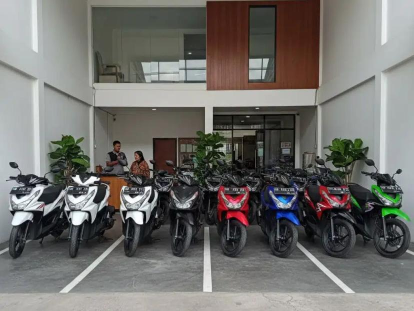rental motor bekasi​