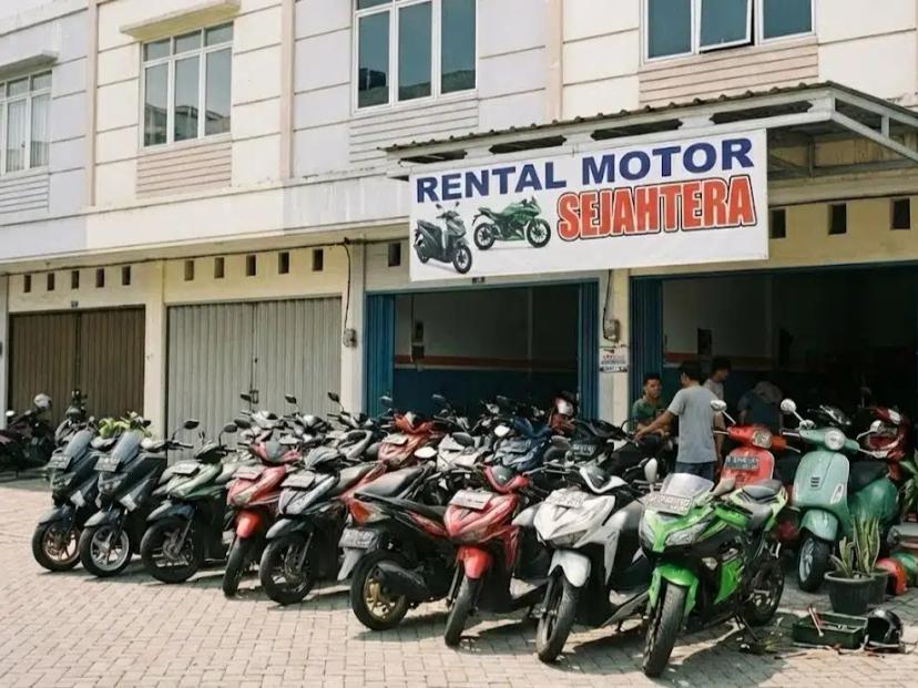 rental motor di jakarta​