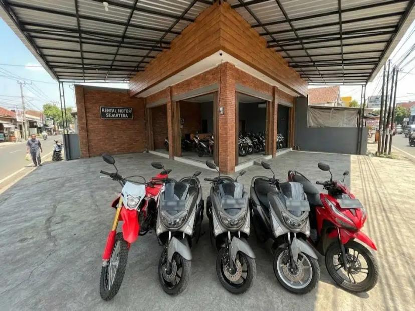 rental motor jember