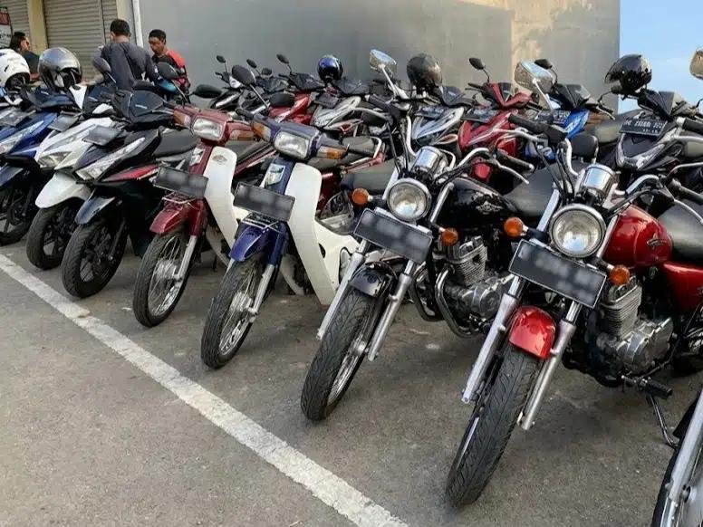 rental motor medan​