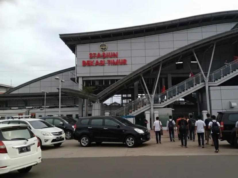 stasiun bekasi timur​
