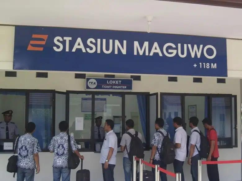 stasiun maguwo​