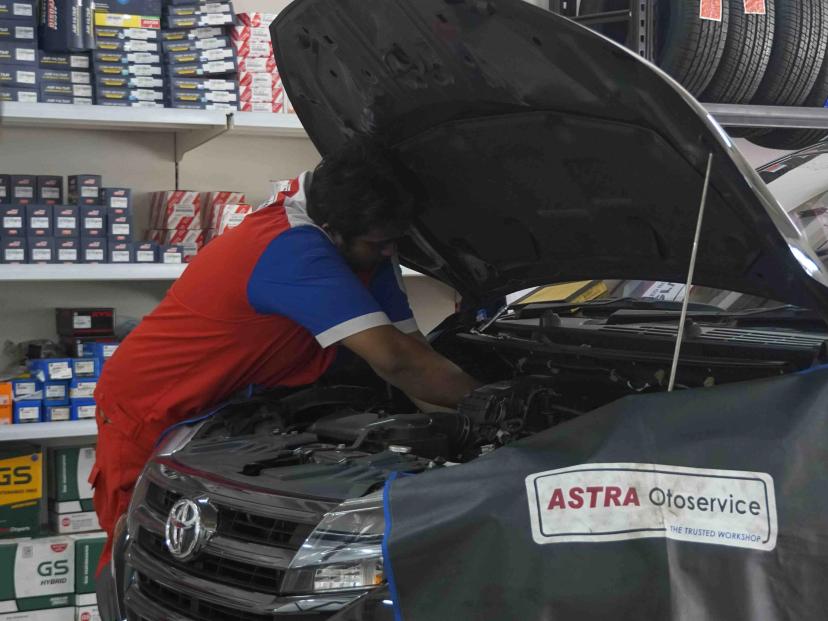 Toko Aki Mobil Surabaya Murah dan Terlengkap: Accu Original Bergaransi