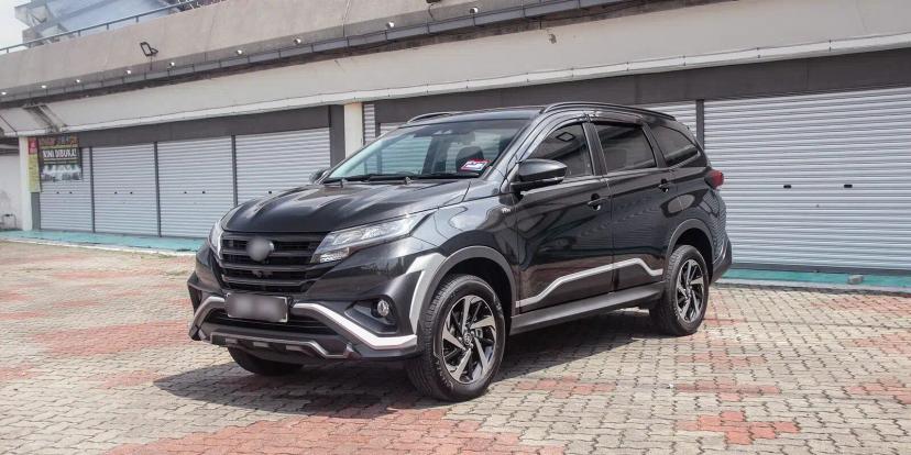toyota rush bekas 80jt